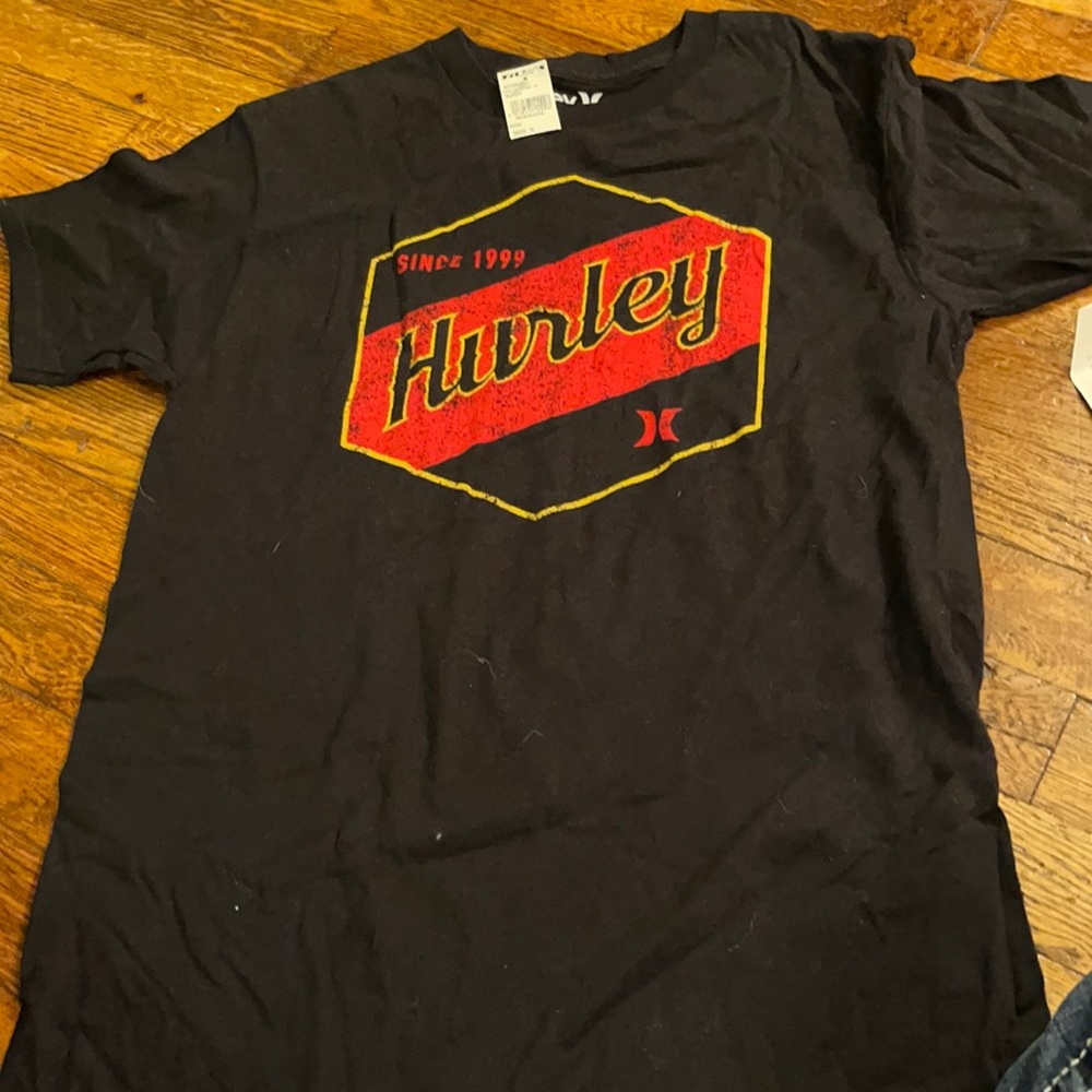 Men’s Hurley Tee Small